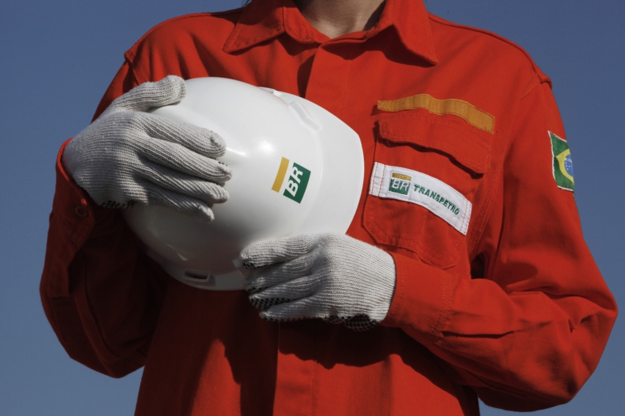 Resultado de imagem para Petroleira acordo individual a parte dos trabalhadores